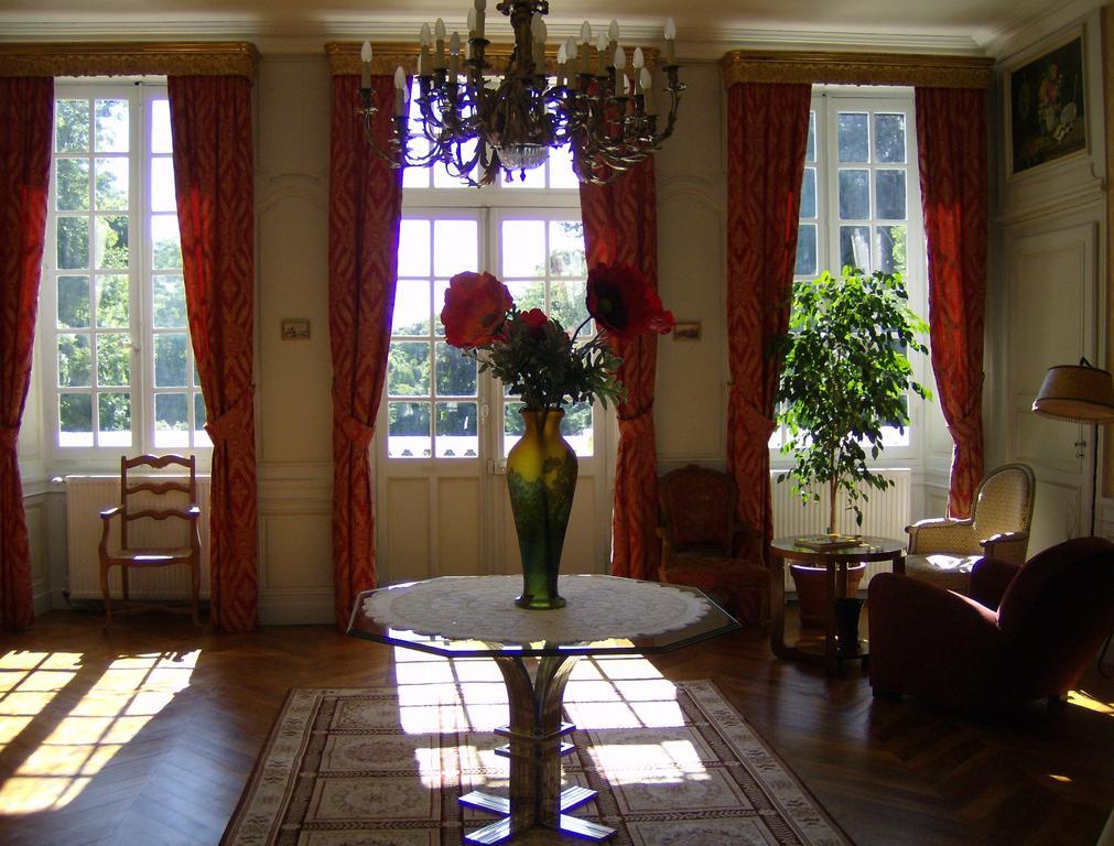 Le Chateau De Prauthoy Kültér fotó